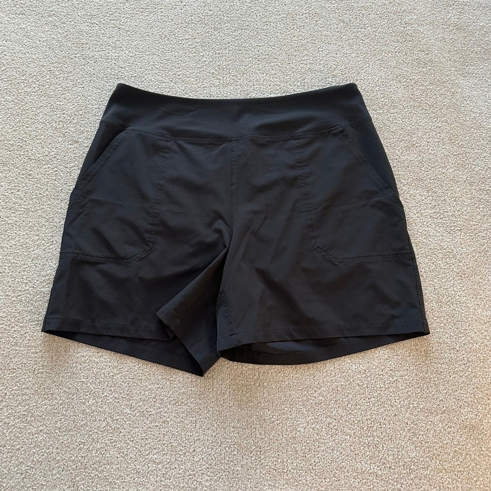 Patagonia Women's Happy Hike Shorts size Large in Dark Grey